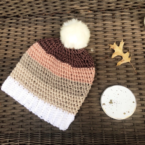 Neutral Color Block Beanie - Picture 6 of 7